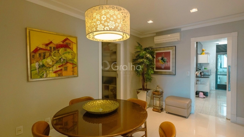 Apartamento com 3 dormitórios no Centro de Florianópolis: 15ª foto da galeria de imagens do imóvel