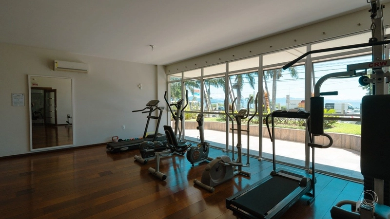 Apartamento com 4 dormitórios na Beira Mar Norte, Florianópolis: 20ª foto da galeria de imagens do imóvel