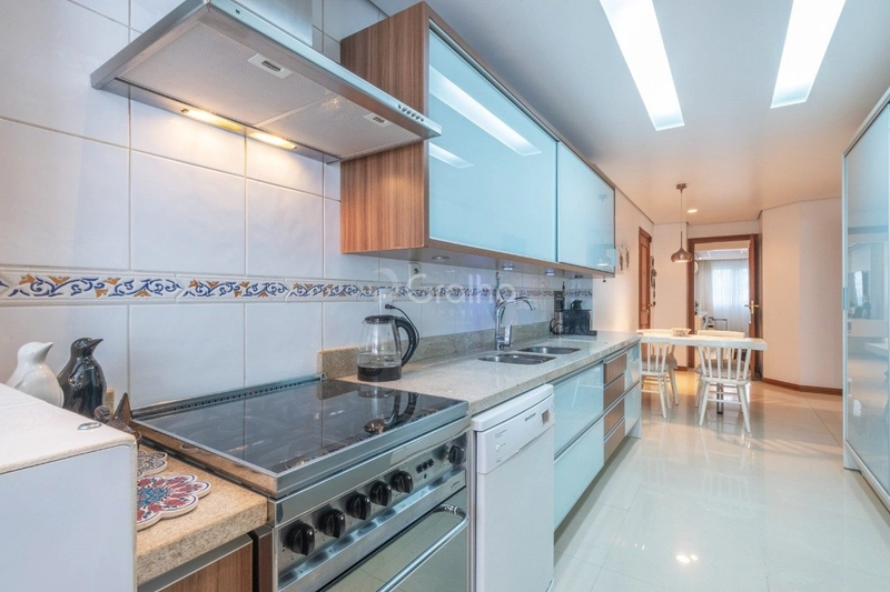 Apartamento com 3 dormitórios na Agronômica, Florianópolis.: 10ª foto da galeria de imagens do imóvel