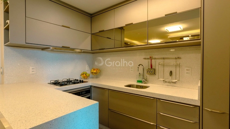 Apartamento com 3 dormitórios na Agronômica, Florianópolis.: 6ª foto da galeria de imagens do imóvel