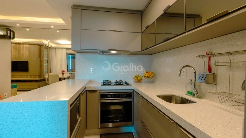 Apartamento com 3 dormitórios na Agronômica, Florianópolis.: 7ª foto da galeria de imagens do imóvel