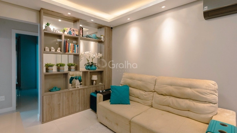 Apartamento com 3 dormitórios na Agronômica, Florianópolis.: 2ª foto da galeria de imagens do imóvel