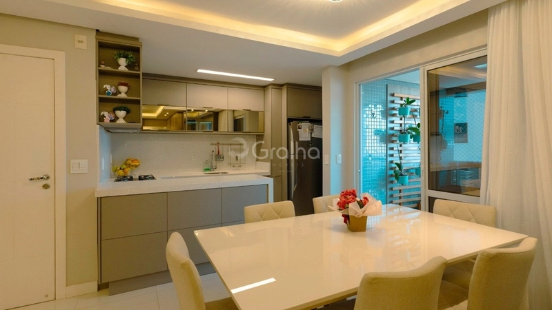 Apartamento com 3 dormitórios na Agronômica, Florianópolis.: 3ª foto da galeria de imagens do imóvel