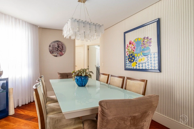 Apartamento com 4 dormitórios na Agronômica, Florianópolis: 8ª foto da galeria de imagens do imóvel