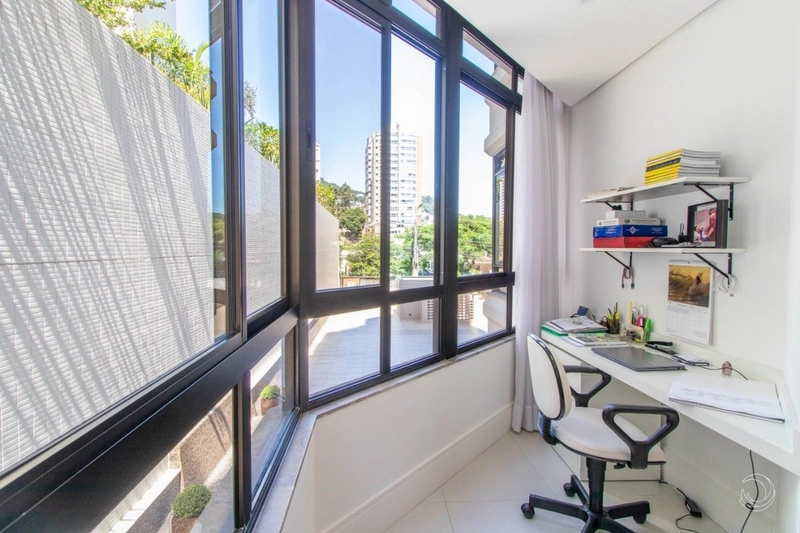 Apartamento com 4 dormitórios na Agronômica, Florianópolis: 18ª foto da galeria de imagens do imóvel