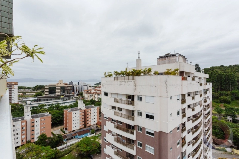 Cobertura com 2 dormitórios no Itacorubi em Florianópolis.: 12ª foto da galeria de imagens do imóvel