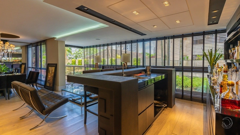 Apartamento com 4 dormitórios no Centro de Florianópolis: 4ª foto da galeria de imagens do imóvel