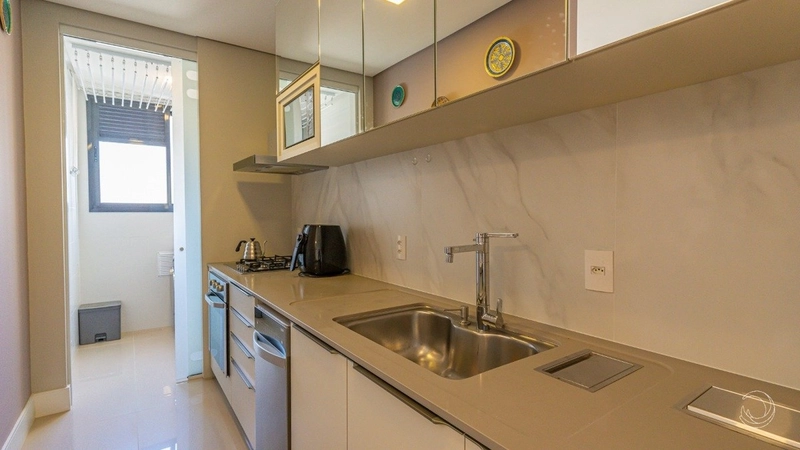 Apartamento com 2 suítes na Agronômica em Florianópolis: 10ª foto da galeria de imagens do imóvel