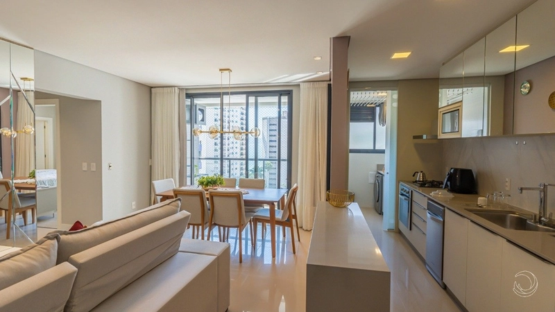 Apartamento com 2 suítes na Agronômica em Florianópolis: 3ª foto da galeria de imagens do imóvel