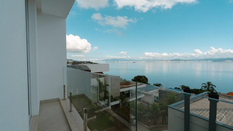 Casa alto padrão com 4 dormitórios no Cacupé em Florianópolis: 19ª foto da galeria de imagens do imóvel
