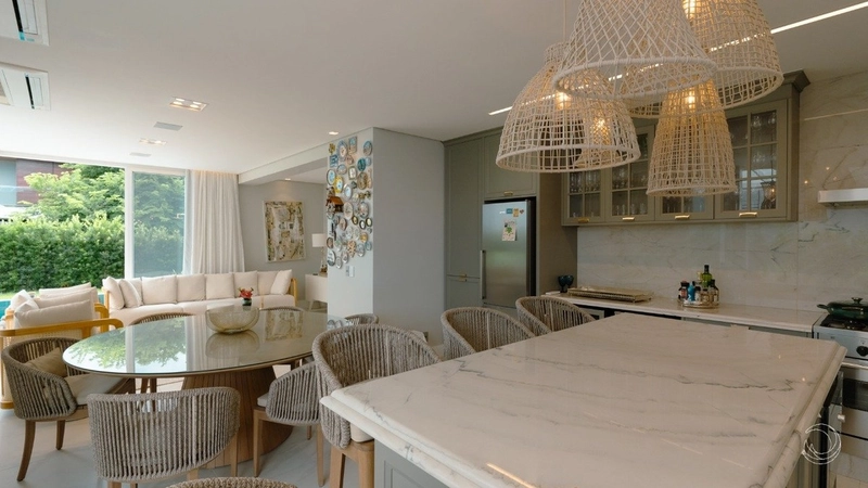 Casa alto padrão com 4 dormitórios no Cacupé em Florianópolis: 34ª foto da galeria de imagens do imóvel