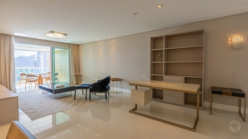 Apartamento com 2 suítes na Agronômica em Florianópolis: 5ª foto da galeria de imagens do imóvel