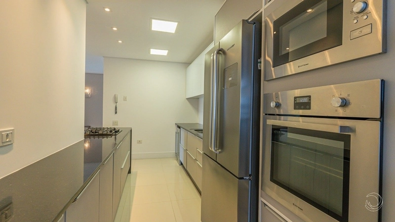 Apartamento com 2 suítes na Agronômica em Florianópolis: 13ª foto da galeria de imagens do imóvel