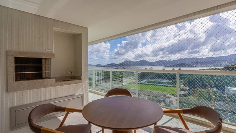 Apartamento com 2 suítes na Agronômica em Florianópolis: 1ª foto da galeria de imagens do imóvel