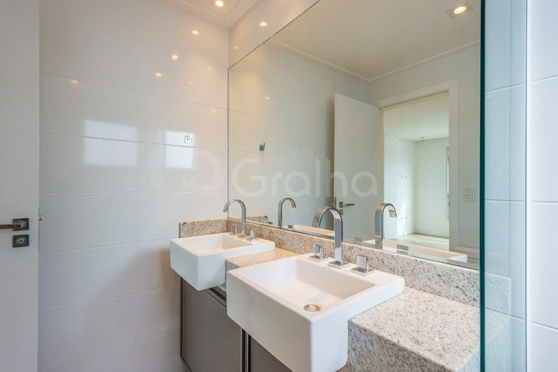 Apartamento com 2 suítes na Agronômica: 22ª foto da galeria de imagens do imóvel