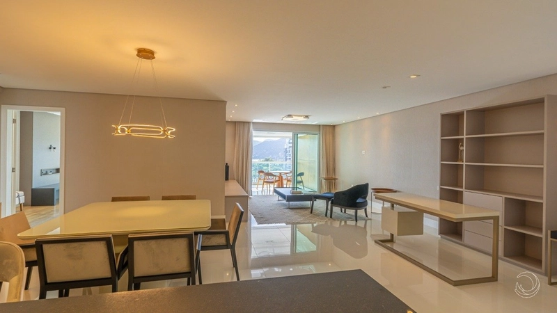 Apartamento com 2 suítes na Agronômica em Florianópolis: 4ª foto da galeria de imagens do imóvel