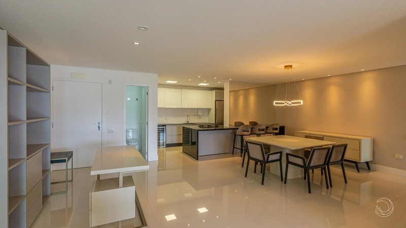 Apartamento com 2 suítes na Agronômica em Florianópolis: 6ª foto da galeria de imagens do imóvel