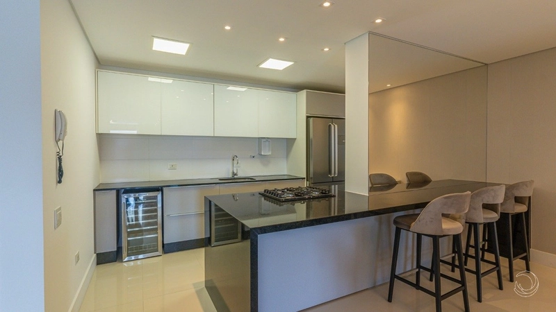 Apartamento com 2 suítes na Agronômica em Florianópolis: 12ª foto da galeria de imagens do imóvel