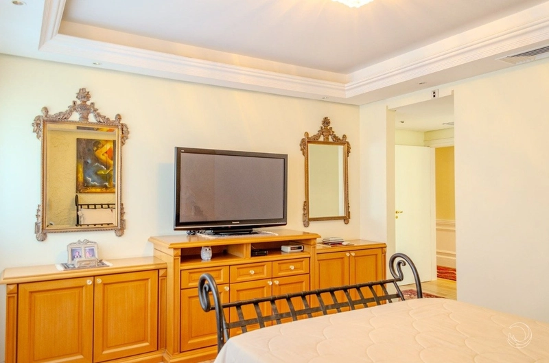 Apartamento com 4 suítes na Beira Mar Norte, Florianópolis: 11ª foto da galeria de imagens do imóvel
