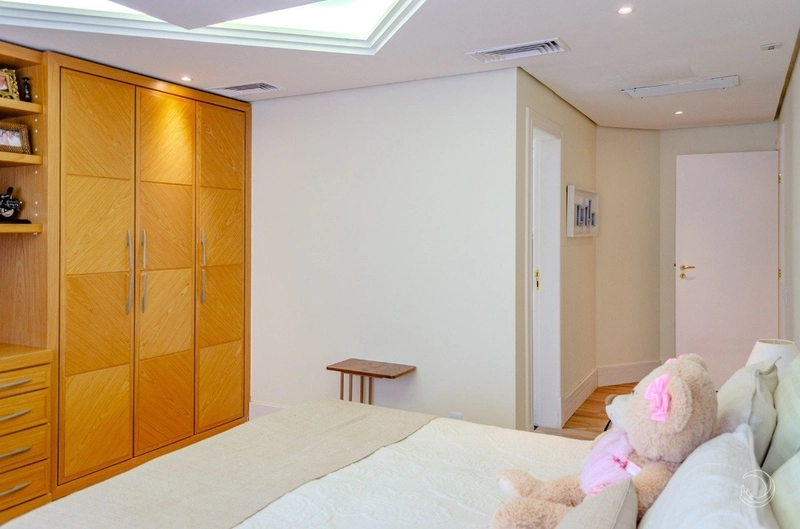 Apartamento com 4 suítes na Beira Mar Norte, Florianópolis: 14ª foto da galeria de imagens do imóvel