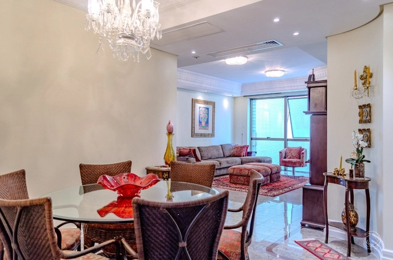 Apartamento com 4 suítes na Beira Mar Norte, Florianópolis: 5ª foto da galeria de imagens do imóvel