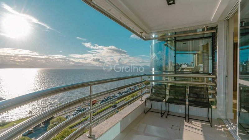 Apartamento com 4 suítes na Beira mar Norte, Florianópolis: 7ª foto da galeria de imagens do imóvel