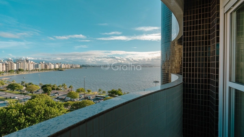 Apartamento com 4 suítes na Beira mar Norte, Florianópolis: 27ª foto da galeria de imagens do imóvel