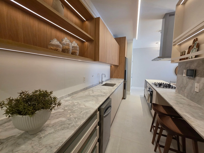 Apartamento com 3 suítes em Jurerê, Florianópolis: 6ª foto da galeria de imagens do imóvel