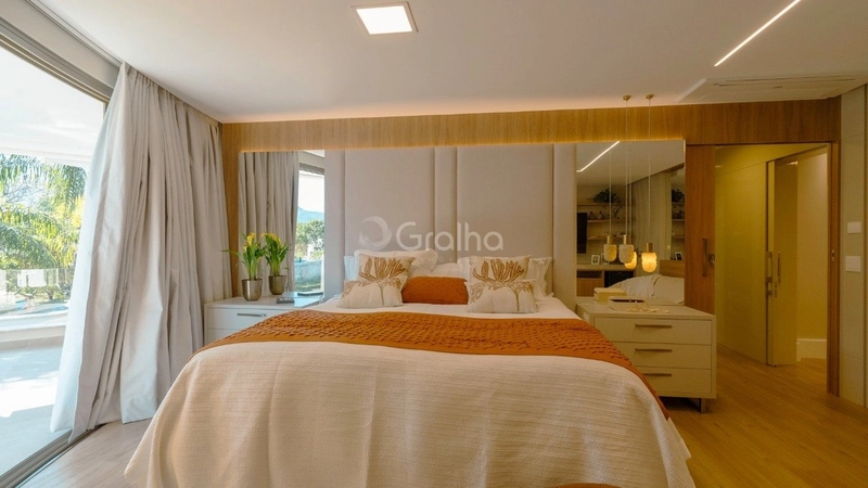 Casa alto padrão com 3 suítes em Santa Mônica em Florianópolis: 39ª foto da galeria de imagens do imóvel