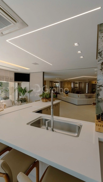 Casa alto padrão com 3 suítes em Santa Mônica em Florianópolis: 11ª foto da galeria de imagens do imóvel