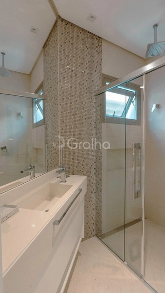 Casa alto padrão com 3 suítes em Santa Mônica em Florianópolis: 10ª foto da galeria de imagens do imóvel