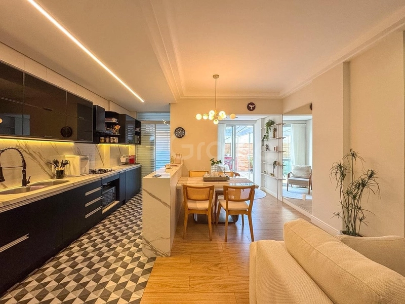 Apartamento com 3 dormitórios, sendo 1 suíte, no Centro: 2ª foto da galeria de imagens do imóvel
