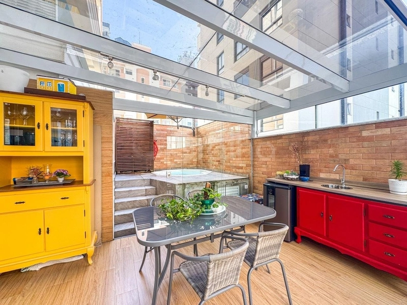 Apartamento com 3 dormitórios, sendo 1 suíte, no Centro: 5ª foto da galeria de imagens do imóvel