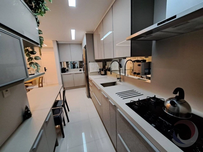 Apartamento com 2 suítes na Agronômica em Florianópolis.: 7ª foto da galeria de imagens do imóvel