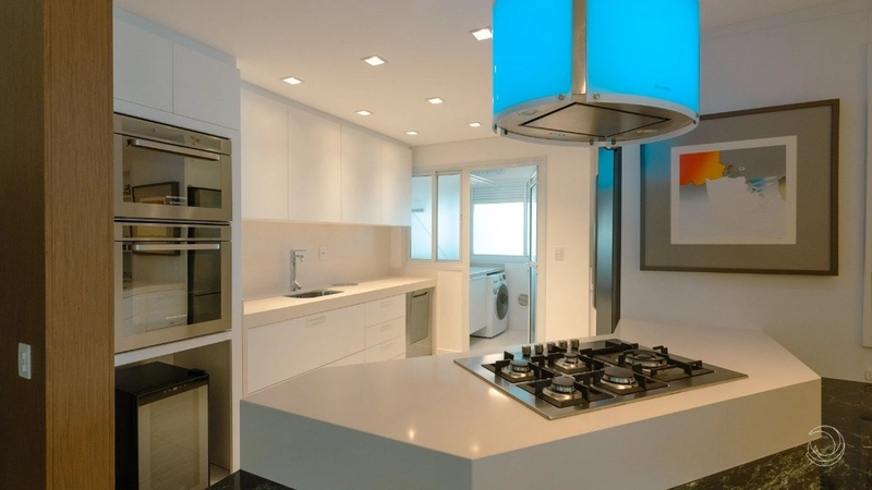 Apartamento com 3 dormitórios na Agronômica em Florianópolis: 16ª foto da galeria de imagens do imóvel