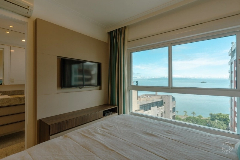 Apartamento com 3 dormitórios na Agronômica em Florianópolis: 22ª foto da galeria de imagens do imóvel