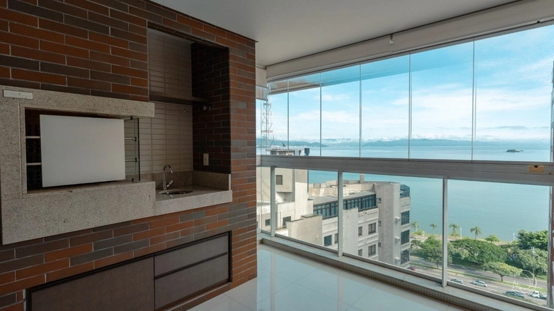 Apartamento com 3 dormitórios na Agronômica em Florianópolis: 1ª foto da galeria de imagens do imóvel