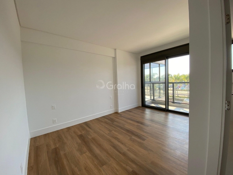 Apartamento com 3 Suítes em Jurerê, Florianópolis: 21ª foto da galeria de imagens do imóvel