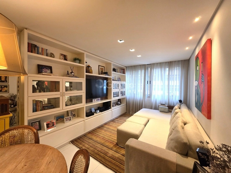 Apartamento com 3 dormitórios no Centro de Florianópolis.: 1ª foto da galeria de imagens do imóvel