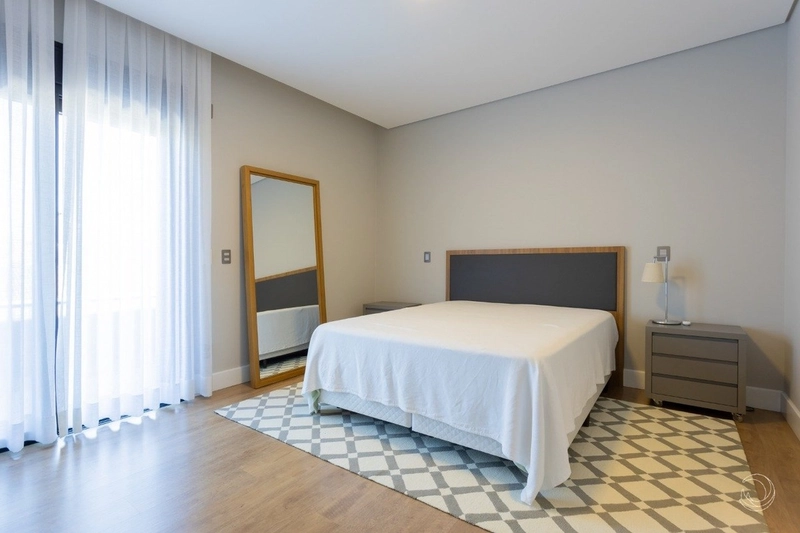Casa com 5 dormitórios em Jurerê, Florianópolis.: 22ª foto da galeria de imagens do imóvel