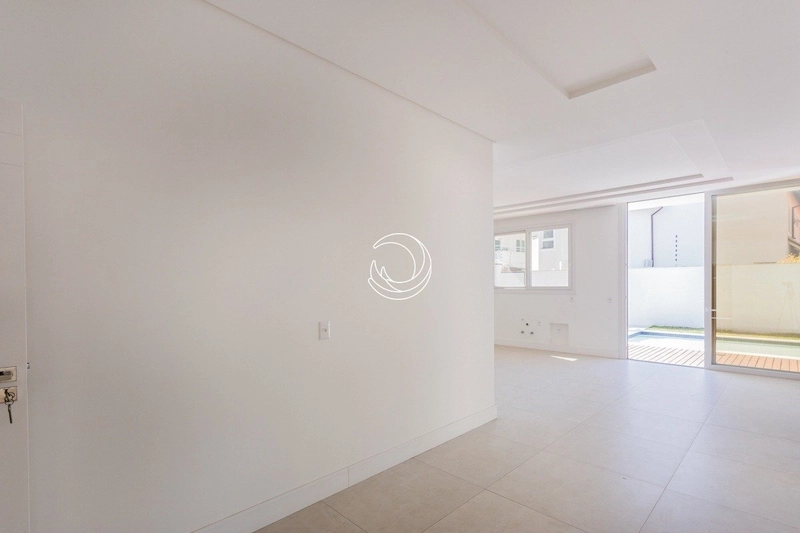 Casa alto padrão com 6 suítes em Jurerê, Florianópolis.: 19ª foto da galeria de imagens do imóvel
