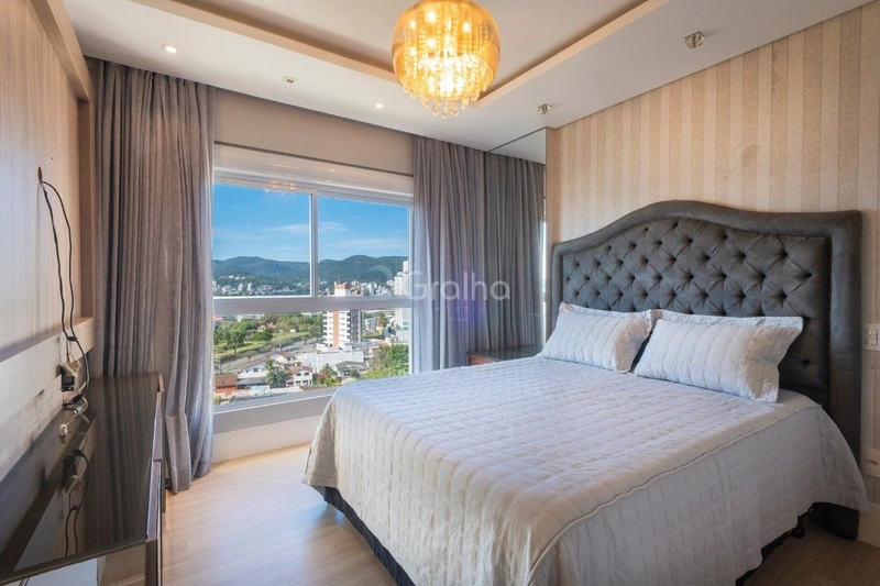 Apartamento com 3 dormitórios na Agronômica em Florianópolis: 12ª foto da galeria de imagens do imóvel