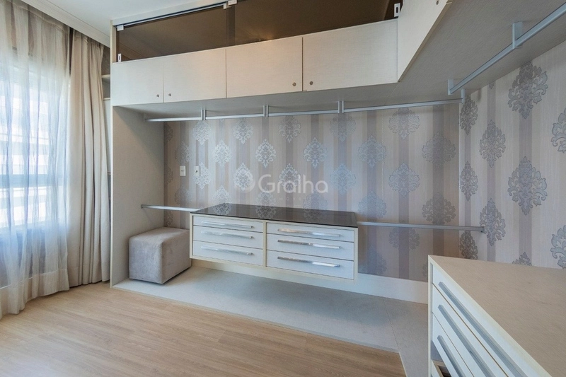 Apartamento com 3 dormitórios na Agronômica em Florianópolis: 15ª foto da galeria de imagens do imóvel