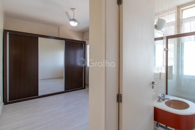 Apartamento com 3 dormitórios na Beira Mar Norte em Florianópolis: 14ª foto da galeria de imagens do imóvel