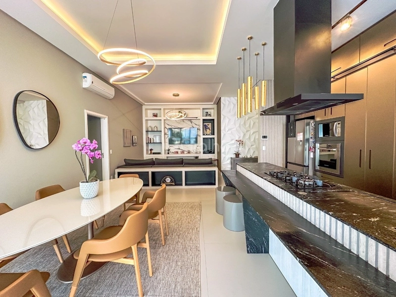 Apartamento com 3 dormitórios em João Paulo em Florianópolis: 2ª foto da galeria de imagens do imóvel