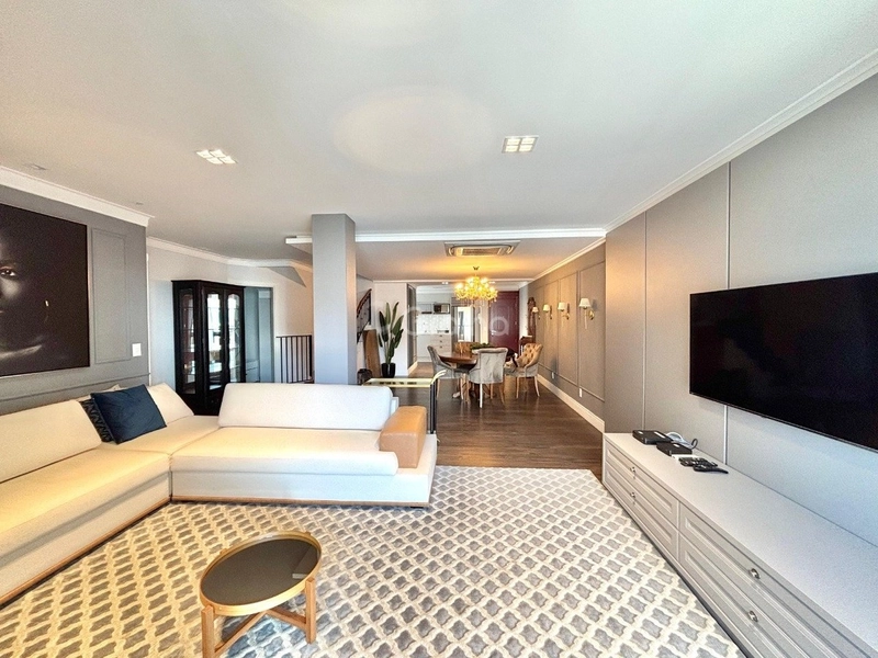 Apartamento duplex com 3 suítes na Agronômica em Florianópolis: 2ª foto da galeria de imagens do imóvel