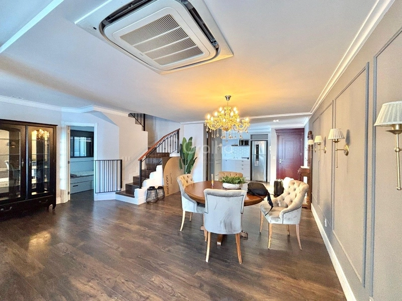 Apartamento duplex com 3 suítes na Agronômica em Florianópolis: 3ª foto da galeria de imagens do imóvel