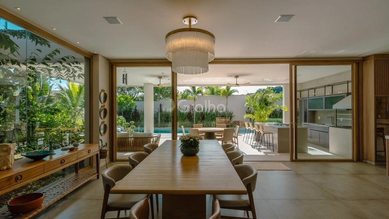 Casa de Alto padrão com 5 dormitórios no Cacupé em Florianópolis: 12ª foto da galeria de imagens do imóvel