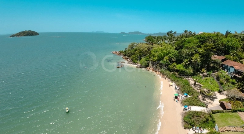 Casa de Alto Padrão com 4 suítes em Jurerê: 41ª foto da galeria de imagens do imóvel