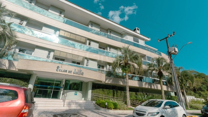 Cobertura com 4 suítes em Jurerê: 24ª foto da galeria de imagens do imóvel